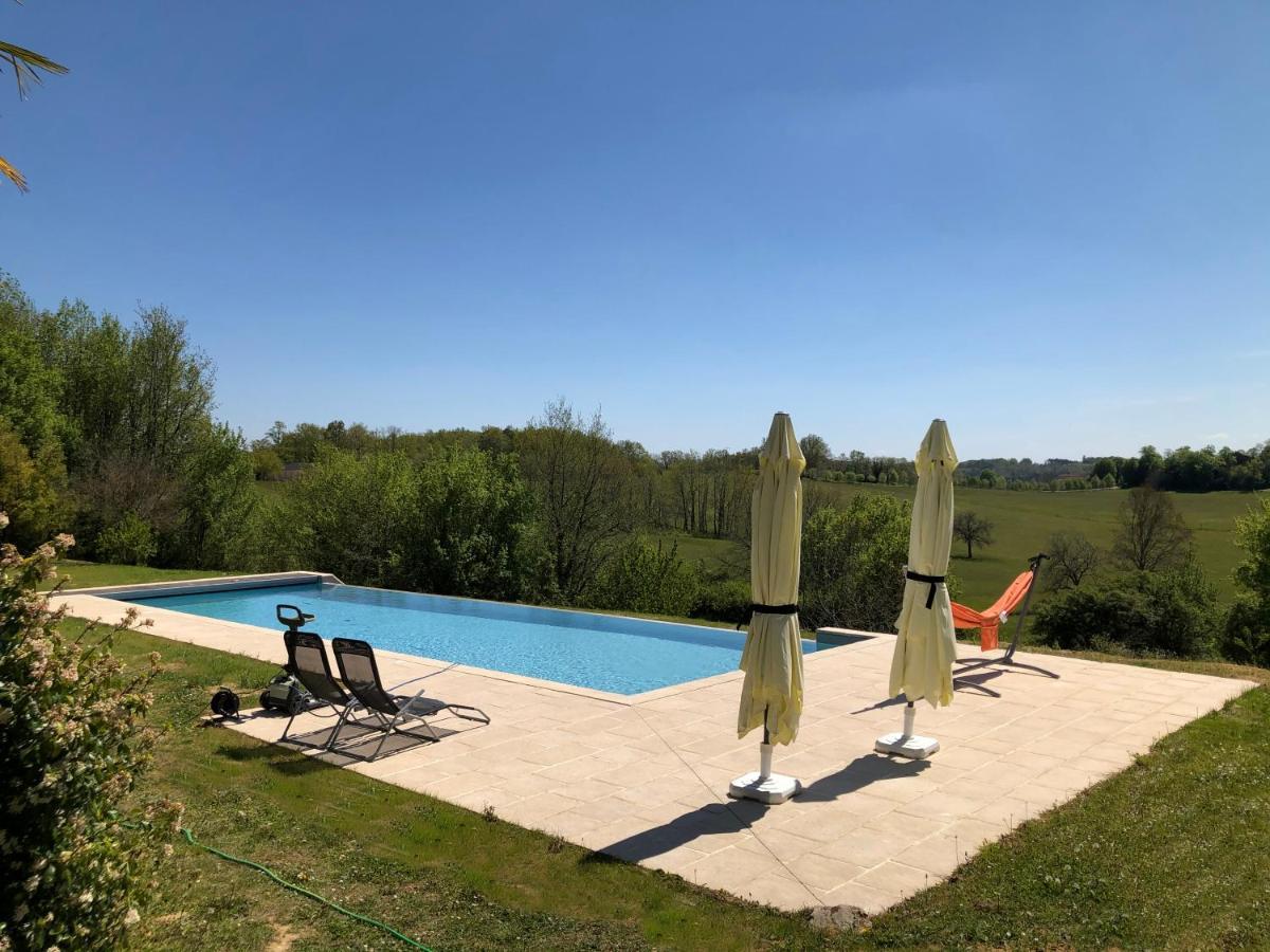 Villa Le Creyssac Saint-Félix-de-Bourdeilles Exteriér fotografie