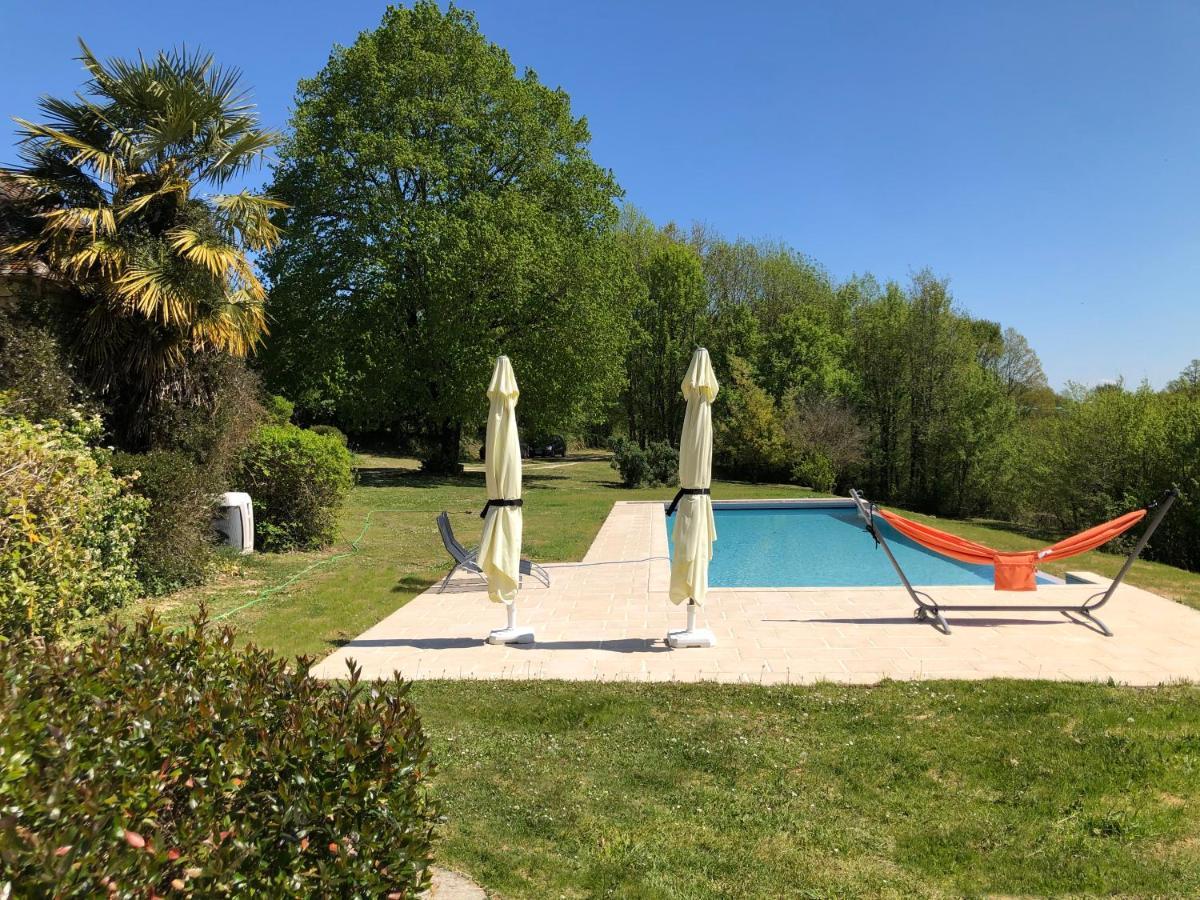 Villa Le Creyssac Saint-Félix-de-Bourdeilles Exteriér fotografie