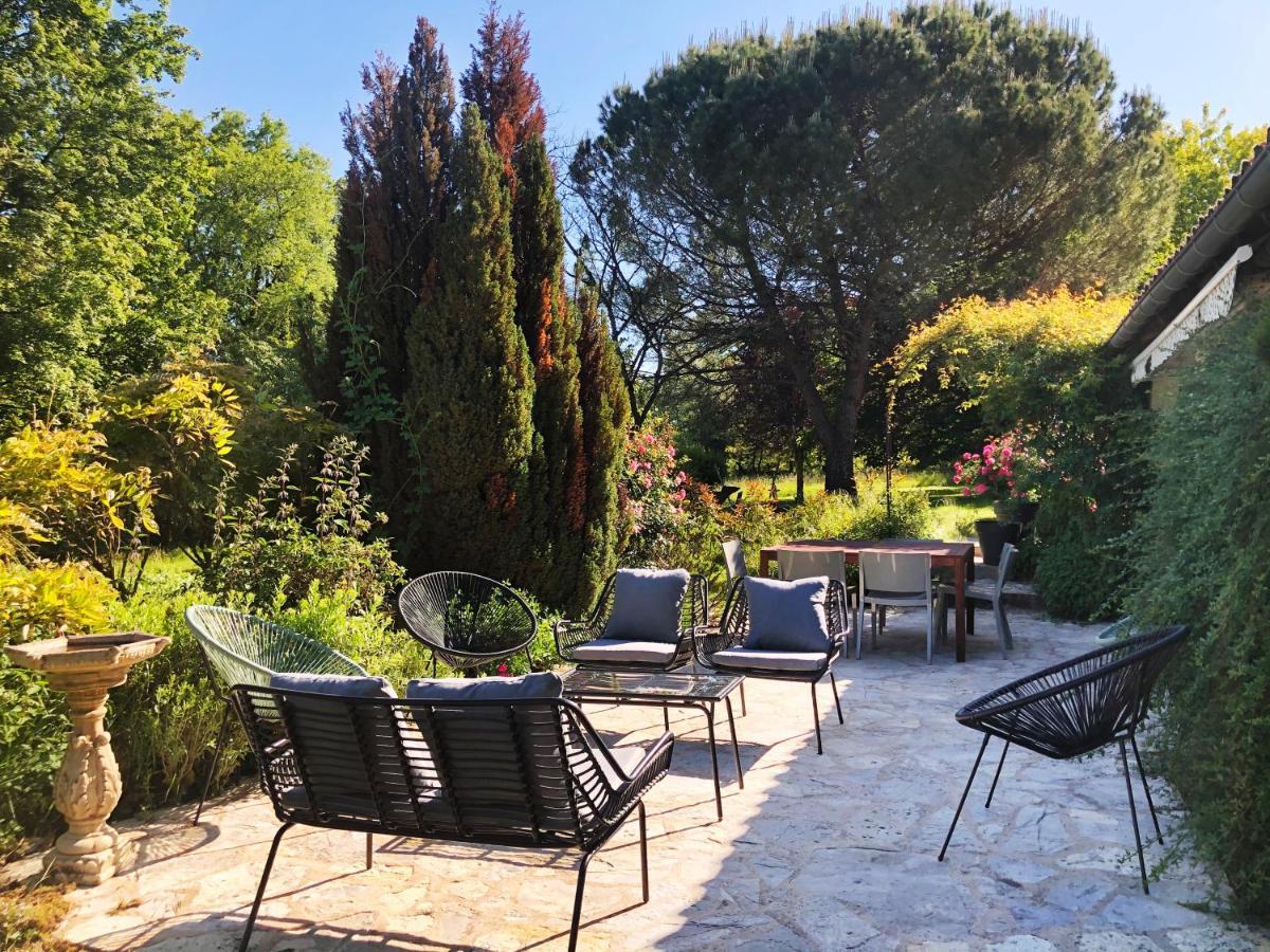 Villa Le Creyssac Saint-Félix-de-Bourdeilles Exteriér fotografie